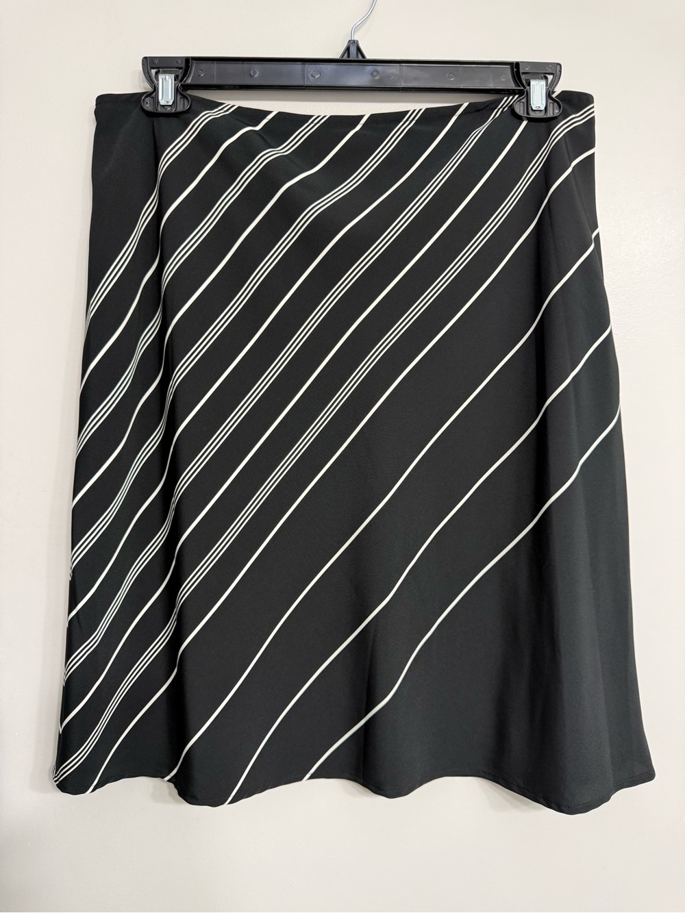 Vintage Martinique London black and white striped skirt